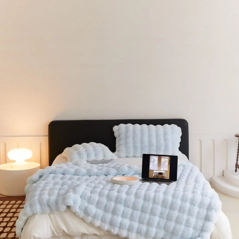 Flauschdecke SnuggleSoft | Wendbar | Ganzjährige Wärme | Fleece