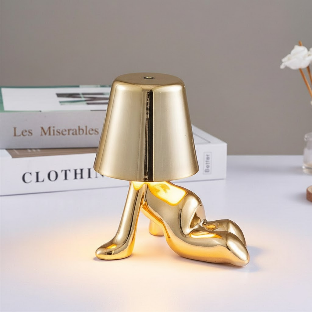 Goldene Moderne Design Figur LED Tischlampe