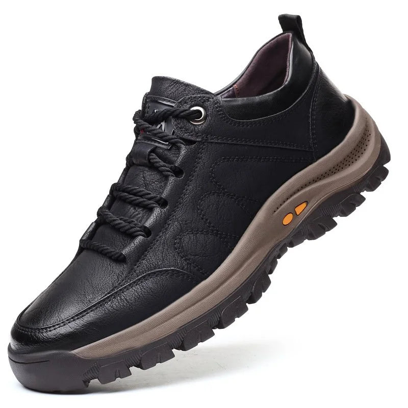 Handgefertigte Freizeitschuhe für Männer aus echtem Leder
