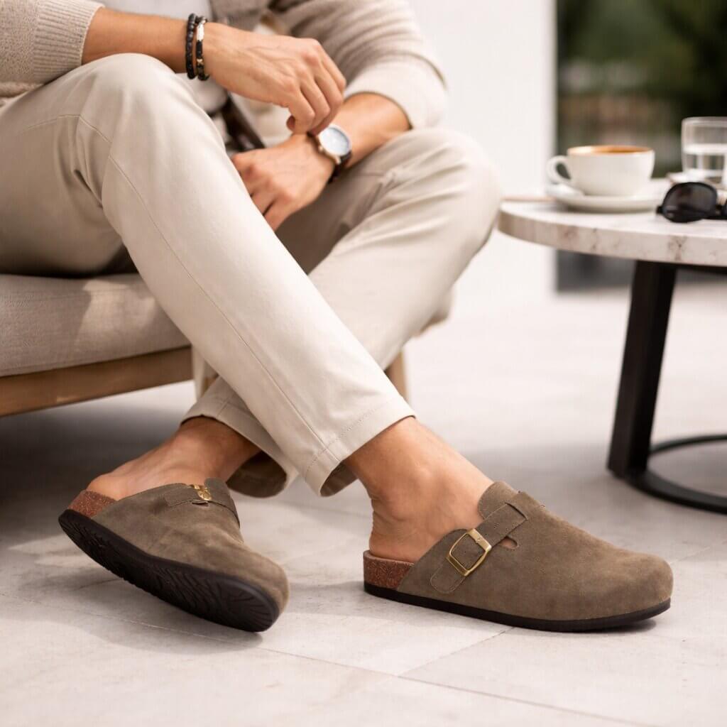 Orthopädische Hausschuhe für Damen & Herren | Wildleder Clogs | Pantoletten | Suedara