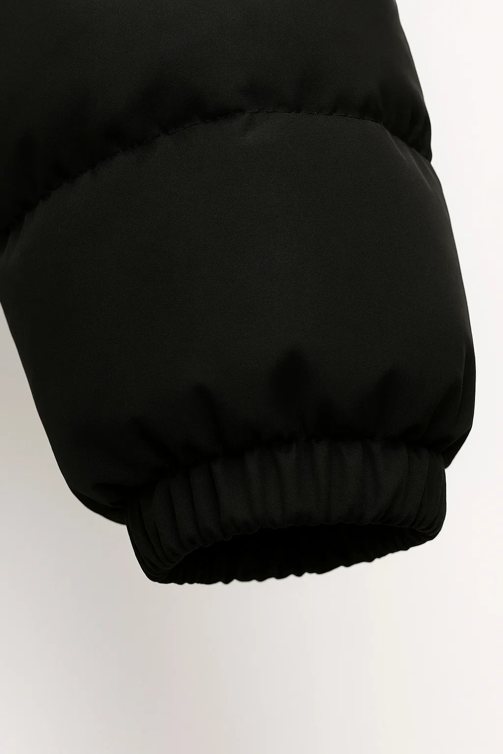 Herren Pufferjacke – Leichte Kapuzen-Winterjacke mit Isolierung